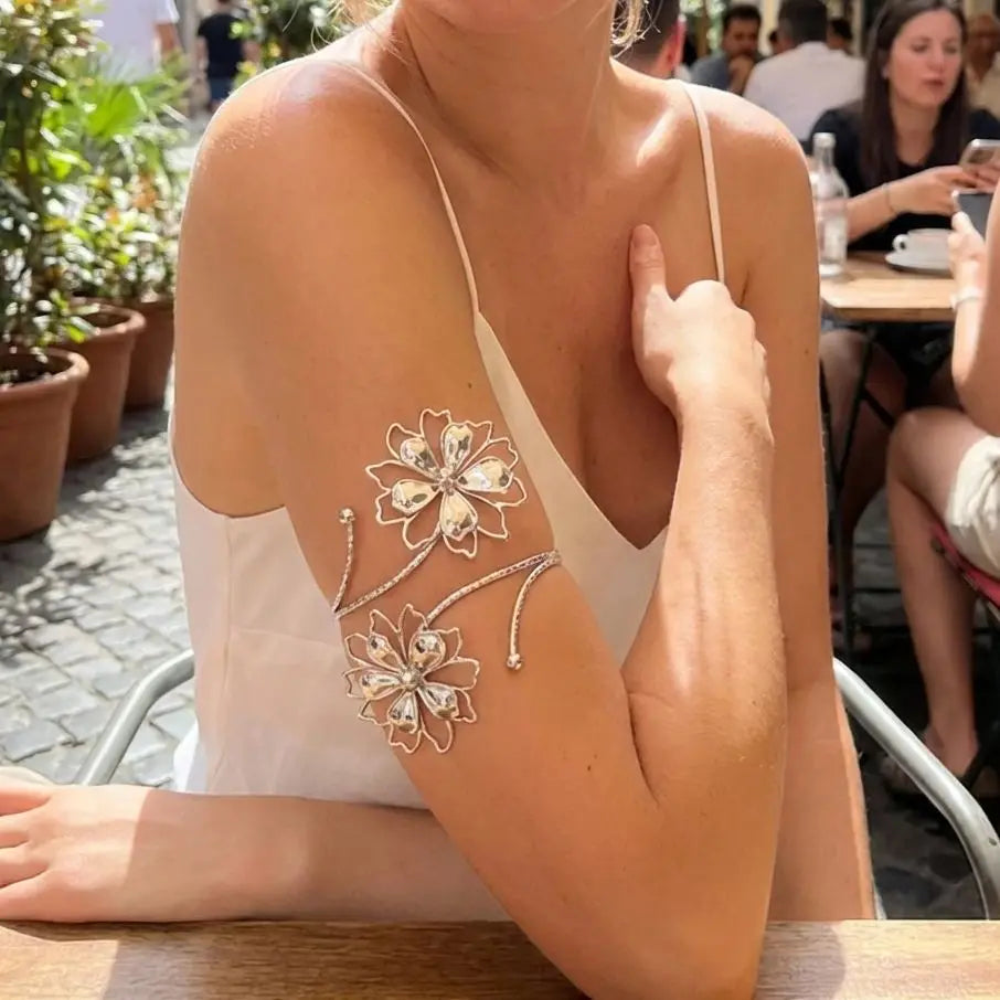 Bohemian Hollow Metal Flower Upper Arm Bracelet for Women.