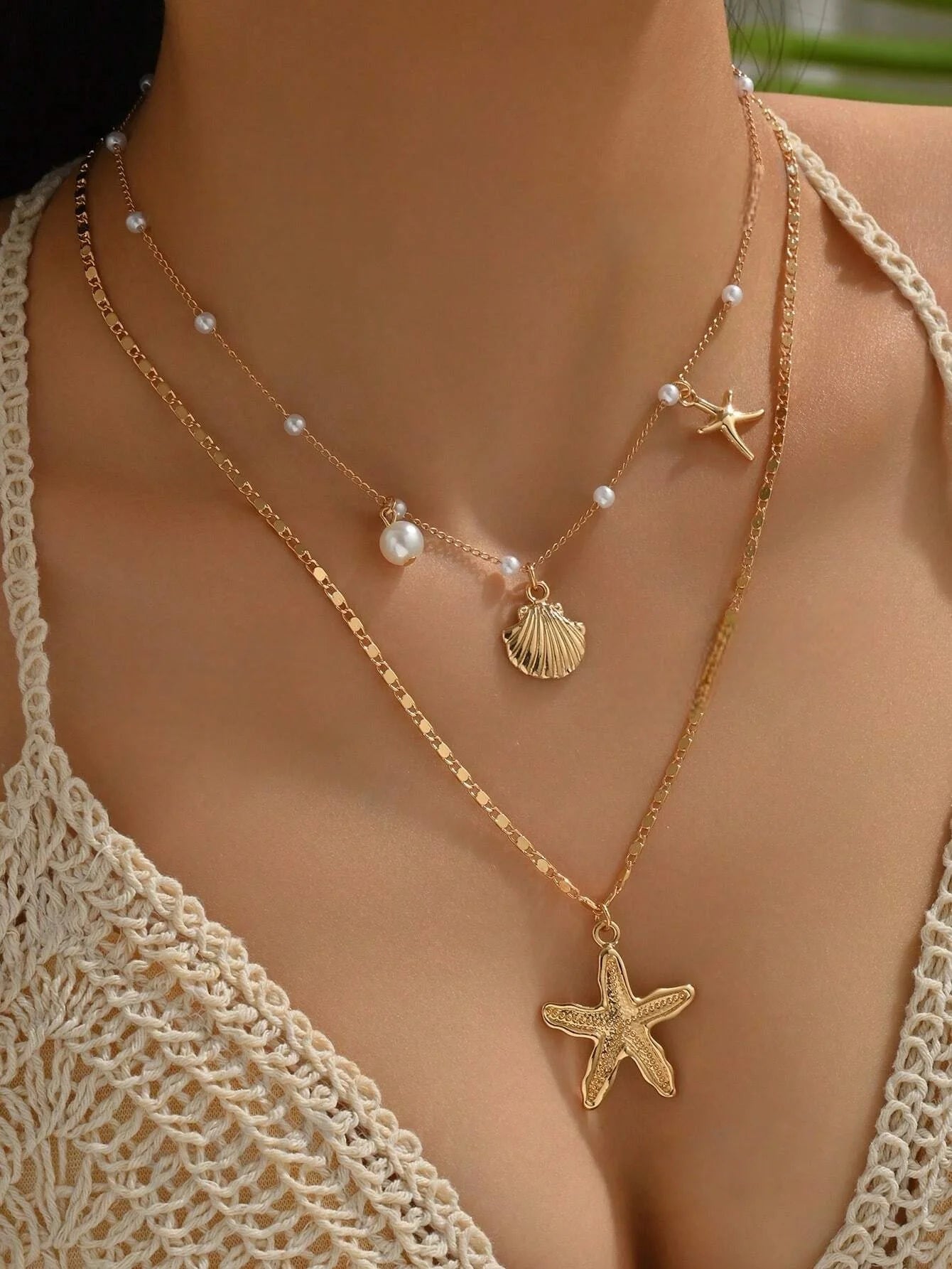 Bohemian Starfish Shell Pendant Necklace For Women.