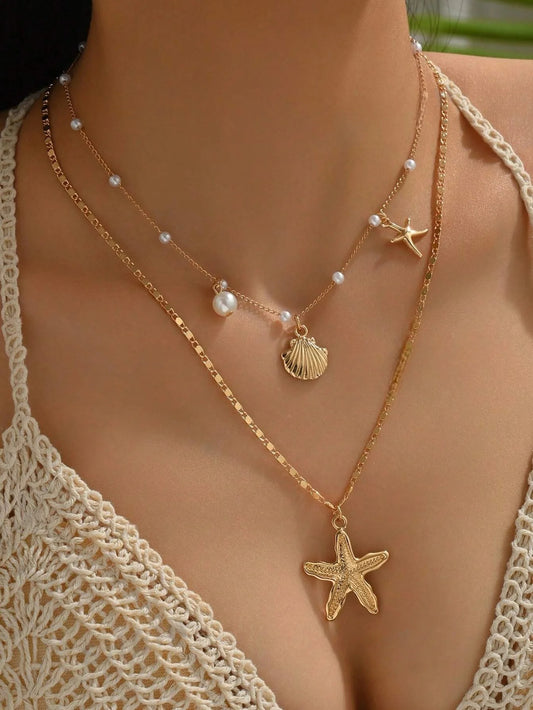 Bohemian Starfish Shell Pendant Necklace For Women.