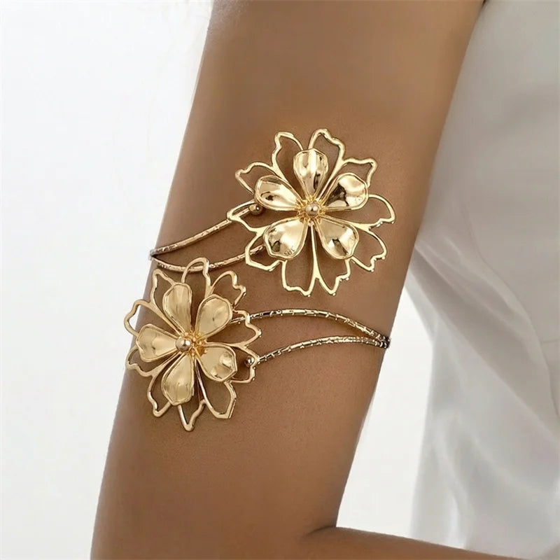 Bohemian Hollow Metal Flower Upper Arm Bracelet for Women.