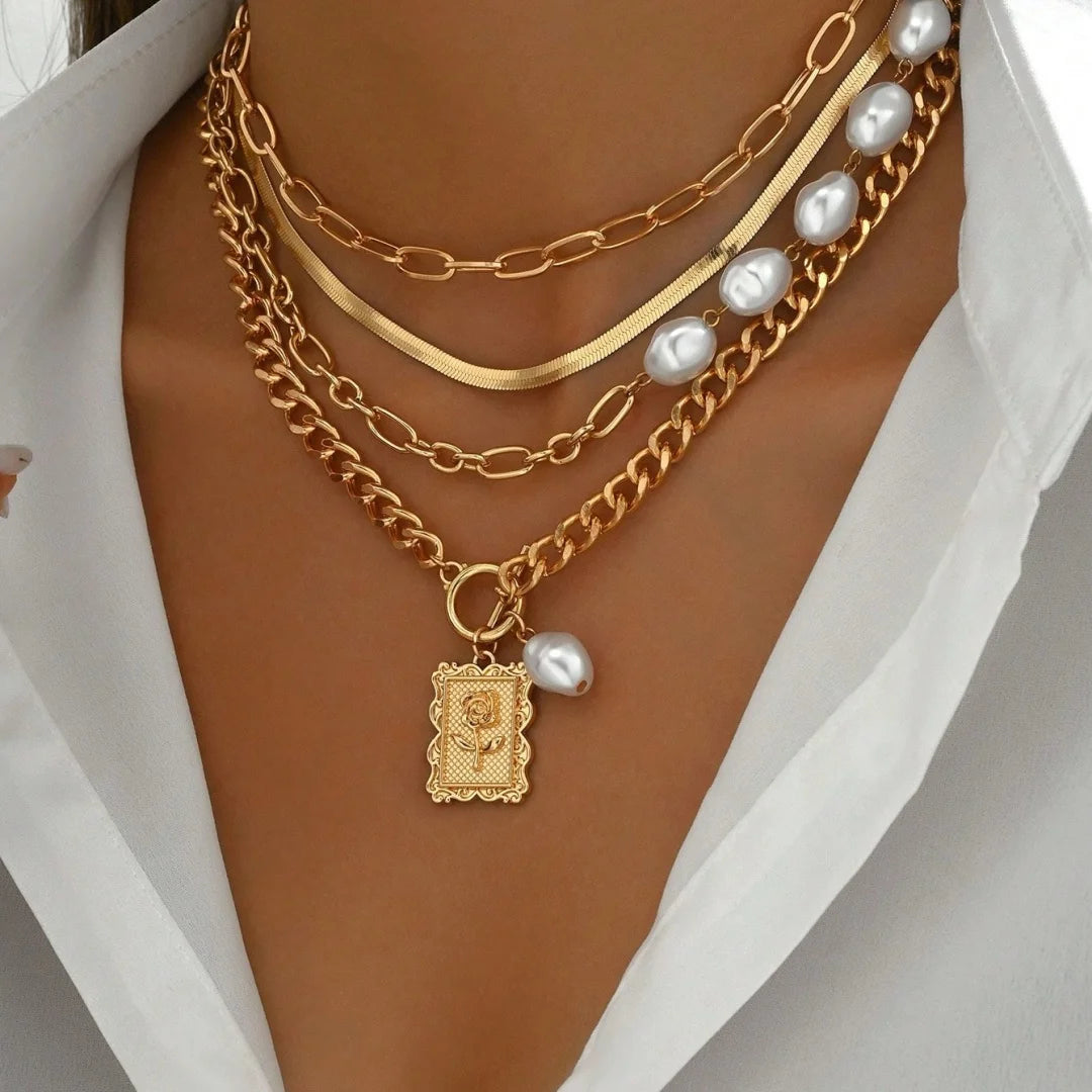 Bohemian Starfish Shell Pendant Necklace For Women.